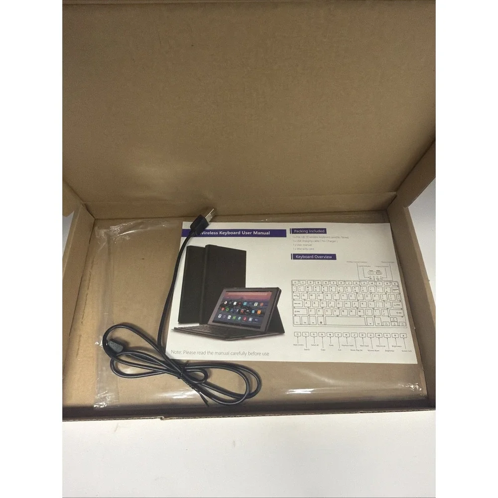Chesona brand slim Bluetooth keyboard.